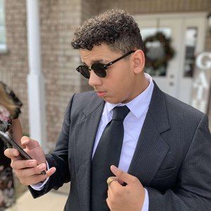 Meet your Posher, Dylan